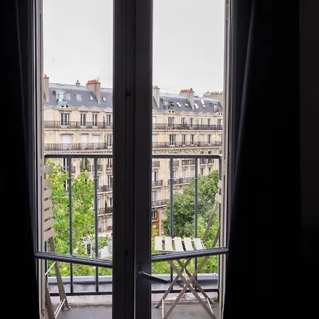 Apartament Beautiful Design And Bright Apt In The 8Th Paris *